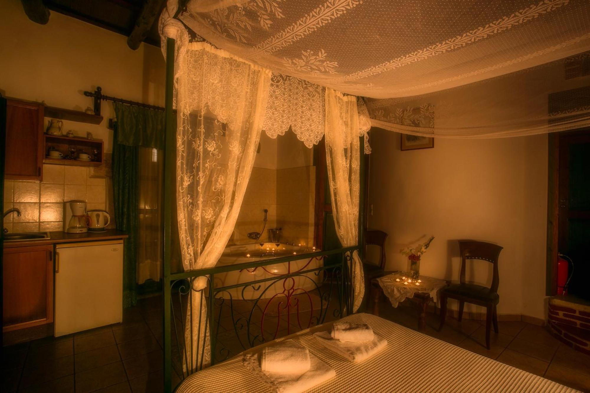 Ifigenia Rooms By Marios Chania  Eksteriør billede